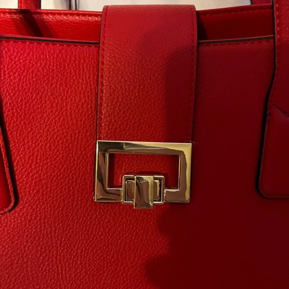 NWT Kate Landry purse. - Picture 3 of 14